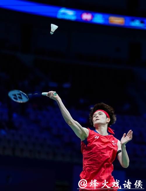 王祉怡2-0轻取因达农 两连胜跻身总决赛四强 王祉怡2-0轻取因达农 两连胜跻身总决赛四强